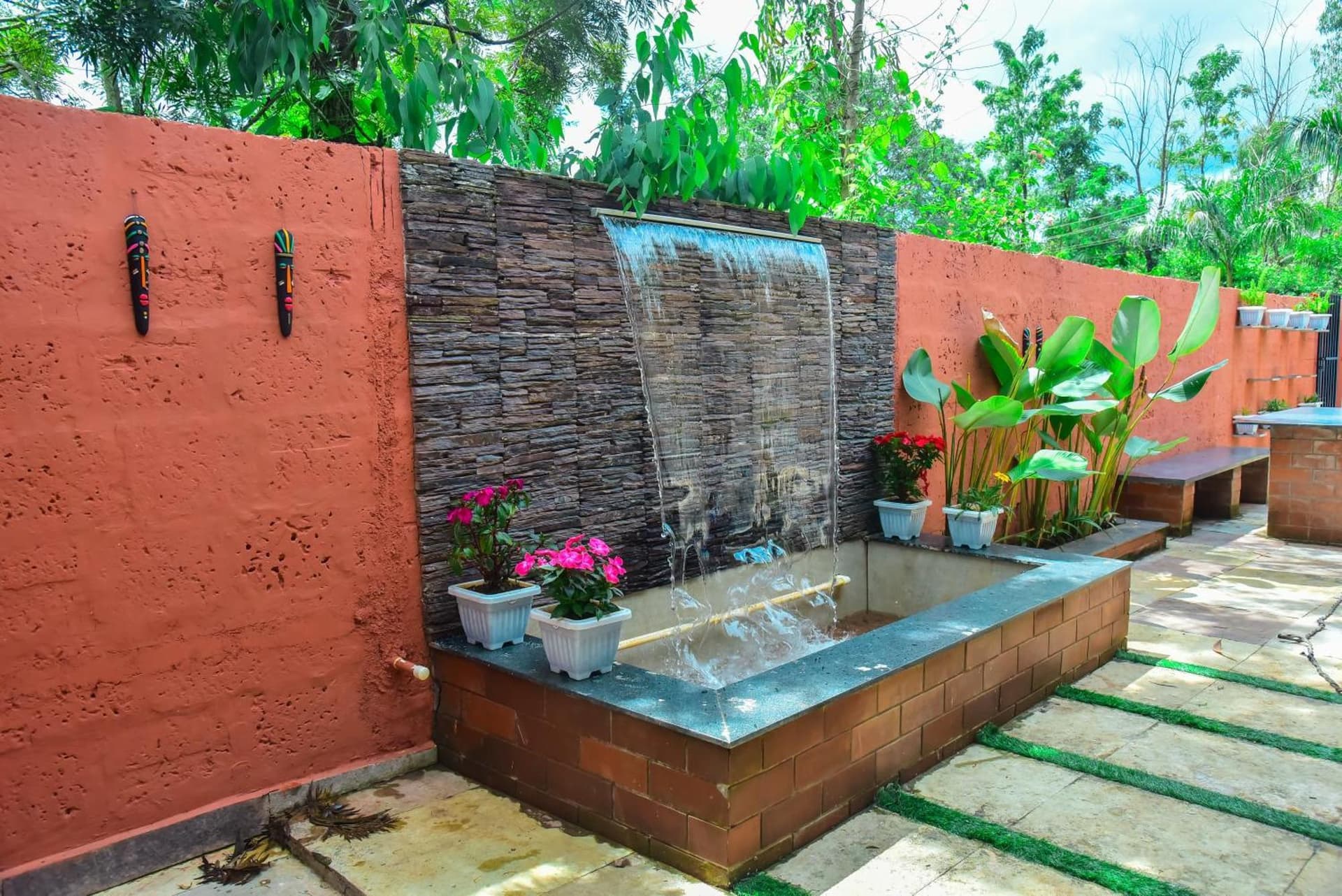 The Pentouz Hillside Elegance Cottage