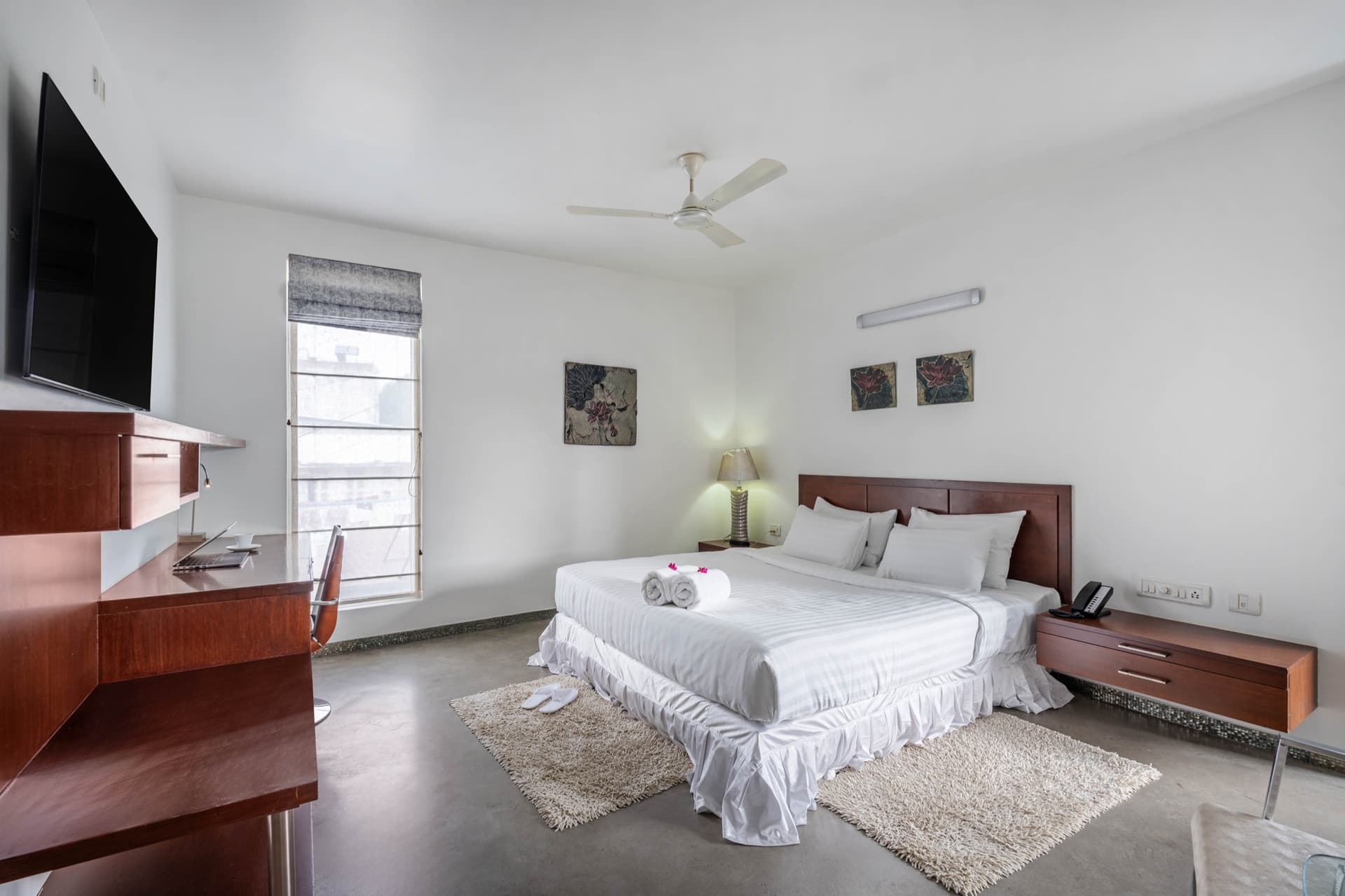 Lavelle Road — 9042 king suite 2